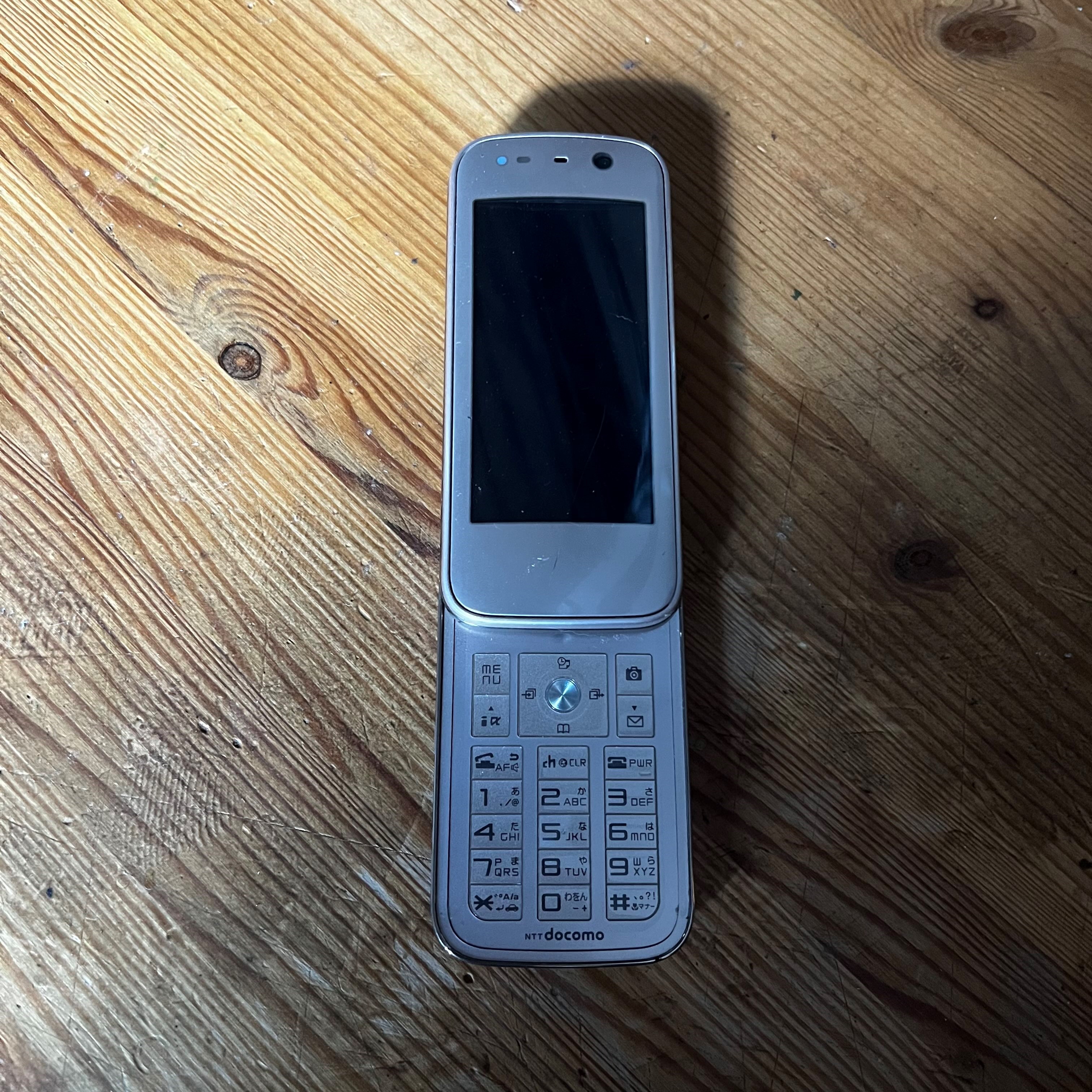 Fujitsu F-03A